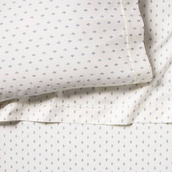 Threshold - King 400 Thread Count Dot Print Performance Sheet  White/Blue - Picture 2 of 4